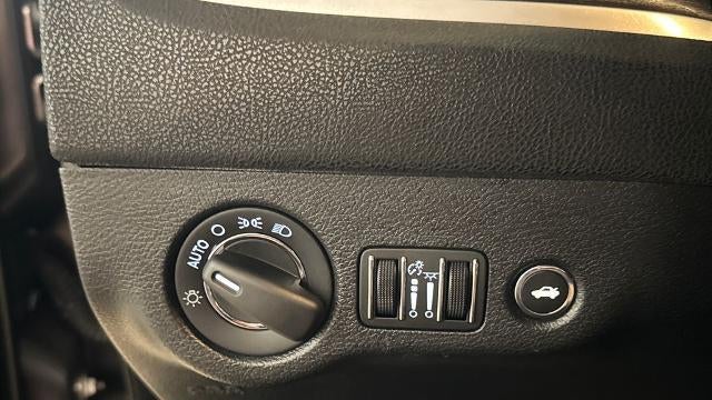 2018 Chrysler 300 Touring