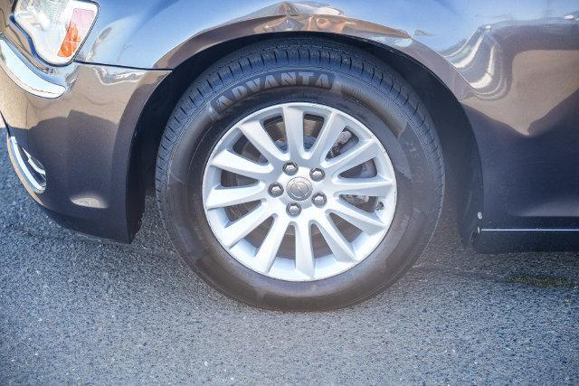 2014 Chrysler 300 - $7,163