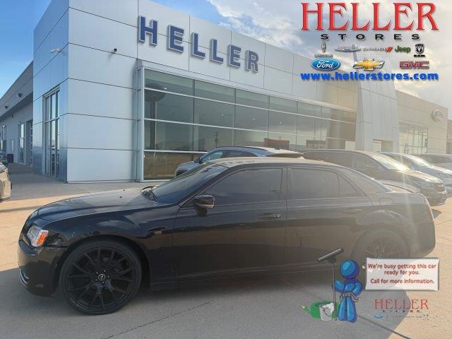 2014 Chrysler 300 - $9,462