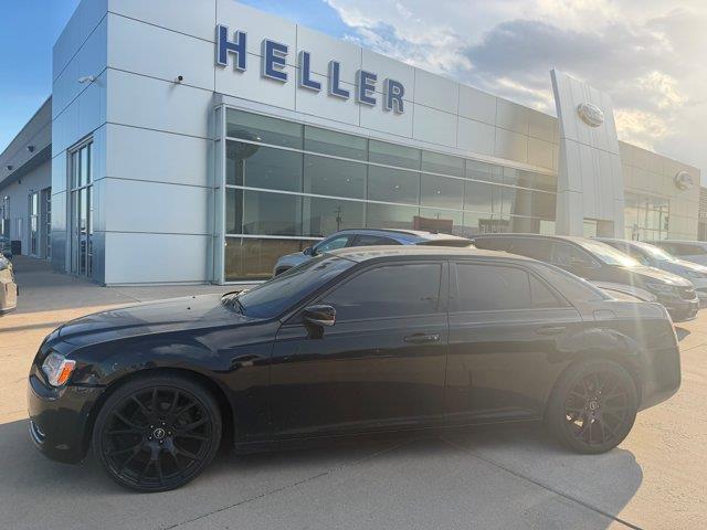 2014 Chrysler 300 - $9,462