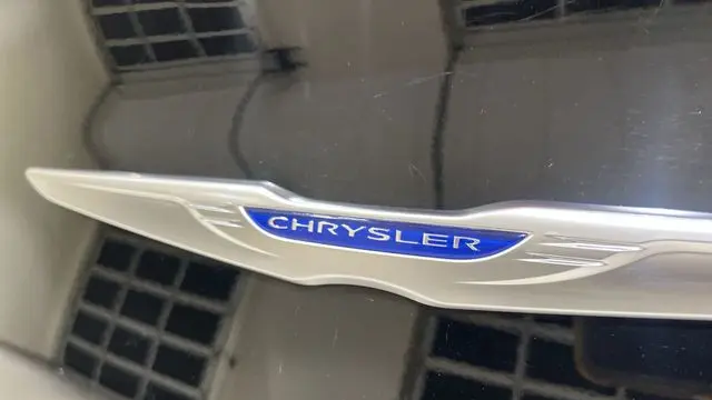 2019 Chrysler 300 Touring L