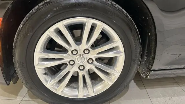 2019 Chrysler 300 Touring L