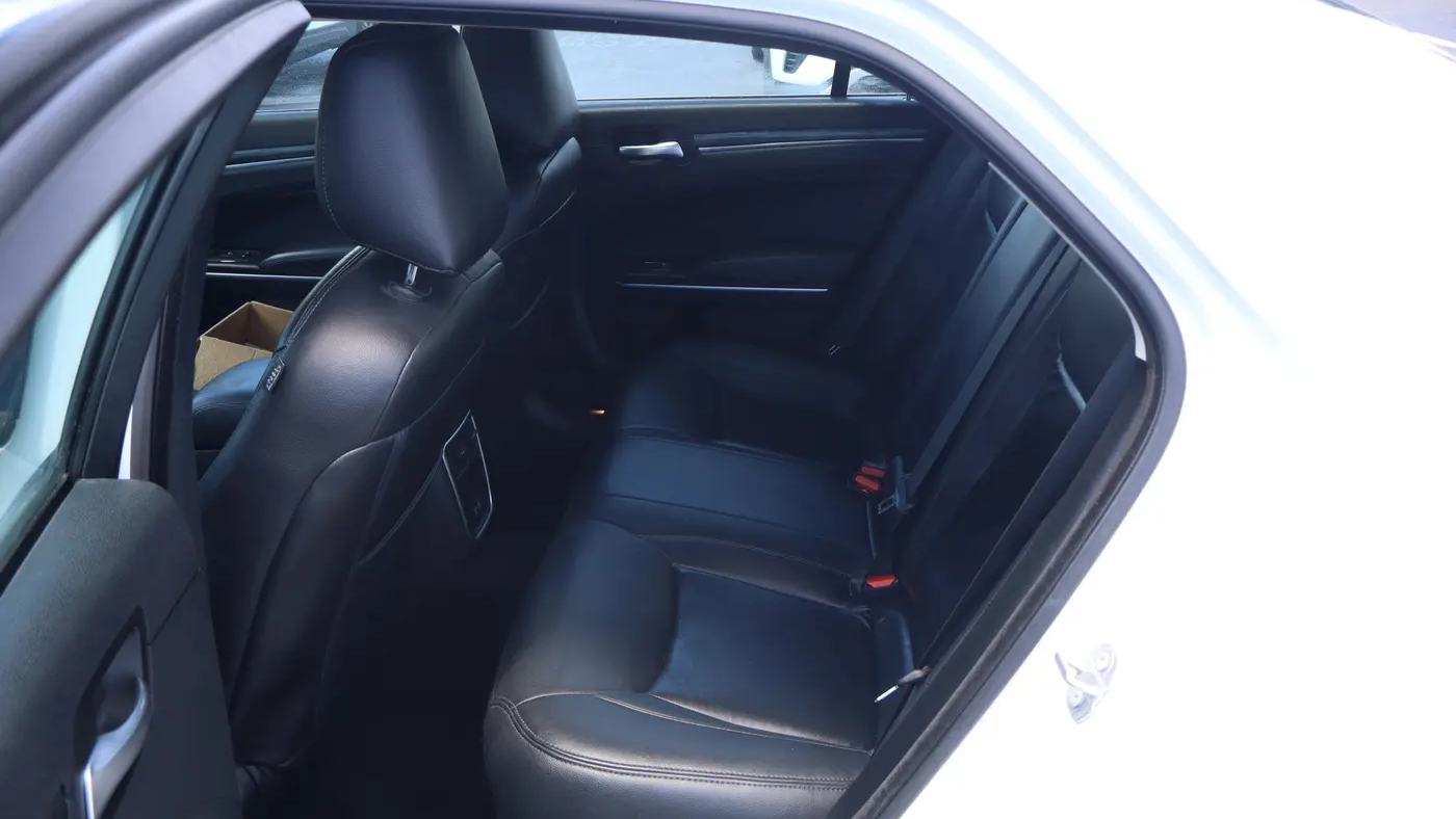 2021 Chrysler 300 Touring
