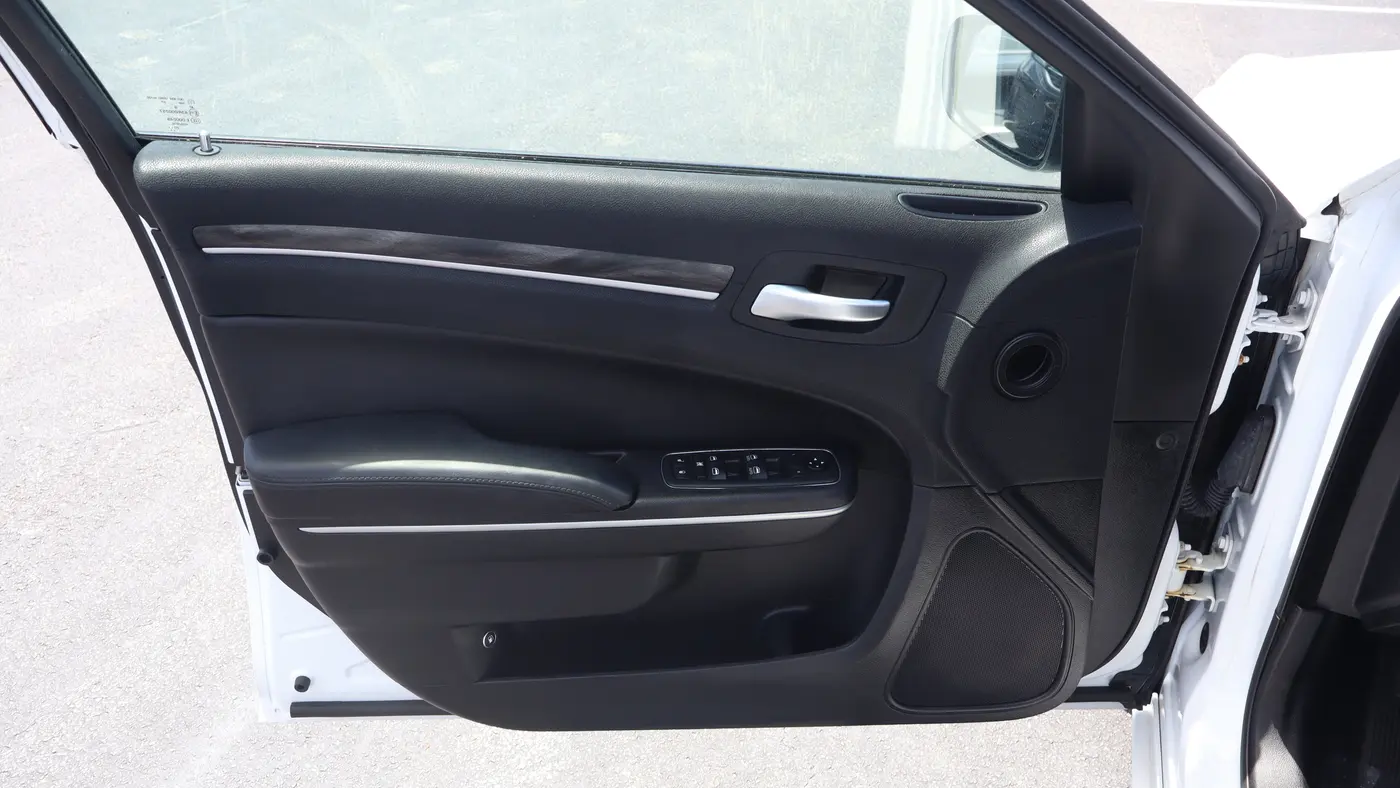 2021 Chrysler 300 Touring