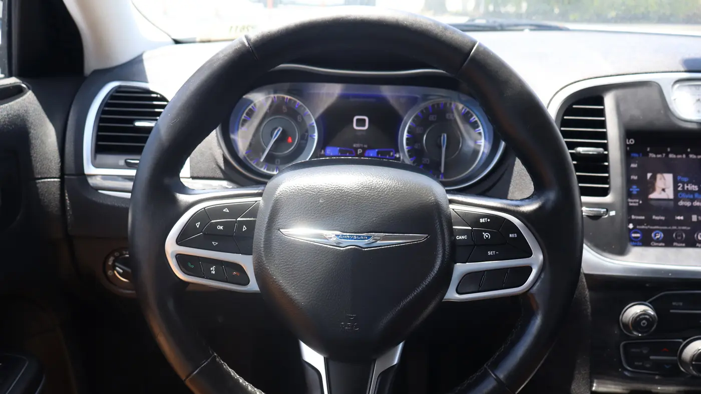 2021 Chrysler 300 Touring