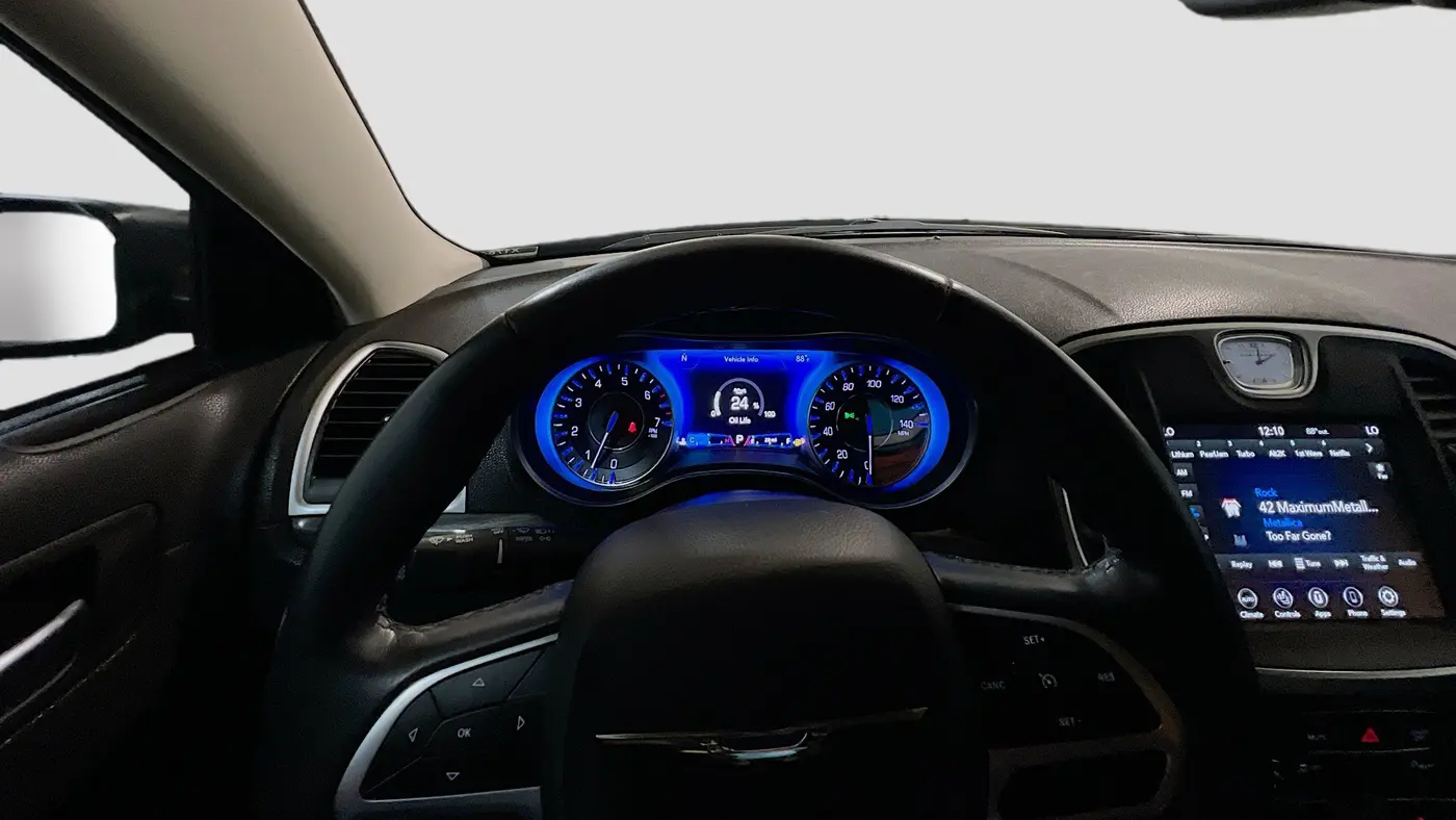 2021 Chrysler 300 Touring L