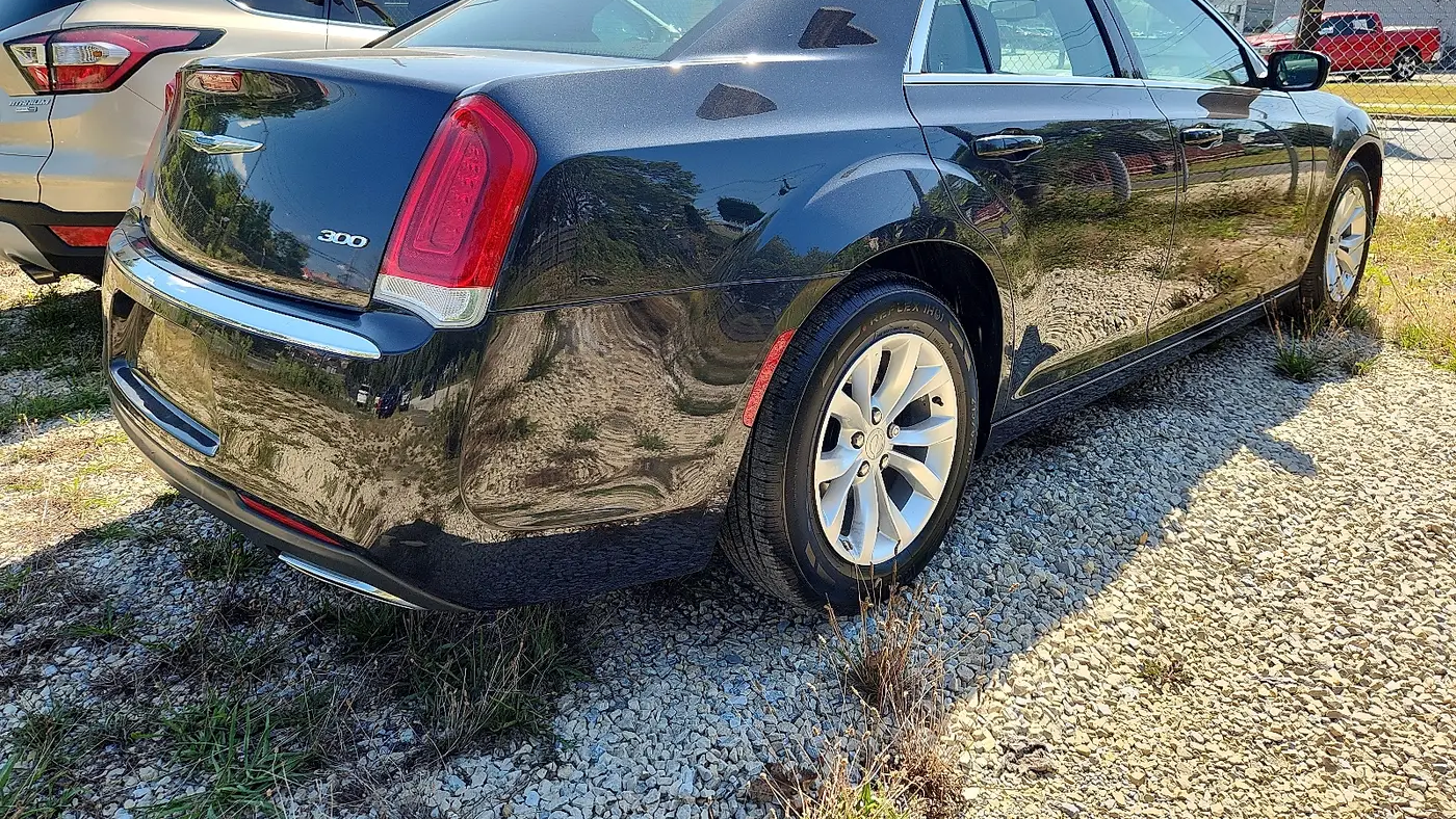2018 Chrysler 300 Touring