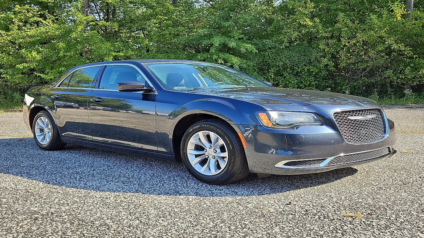 2018 Chrysler 300 Touring