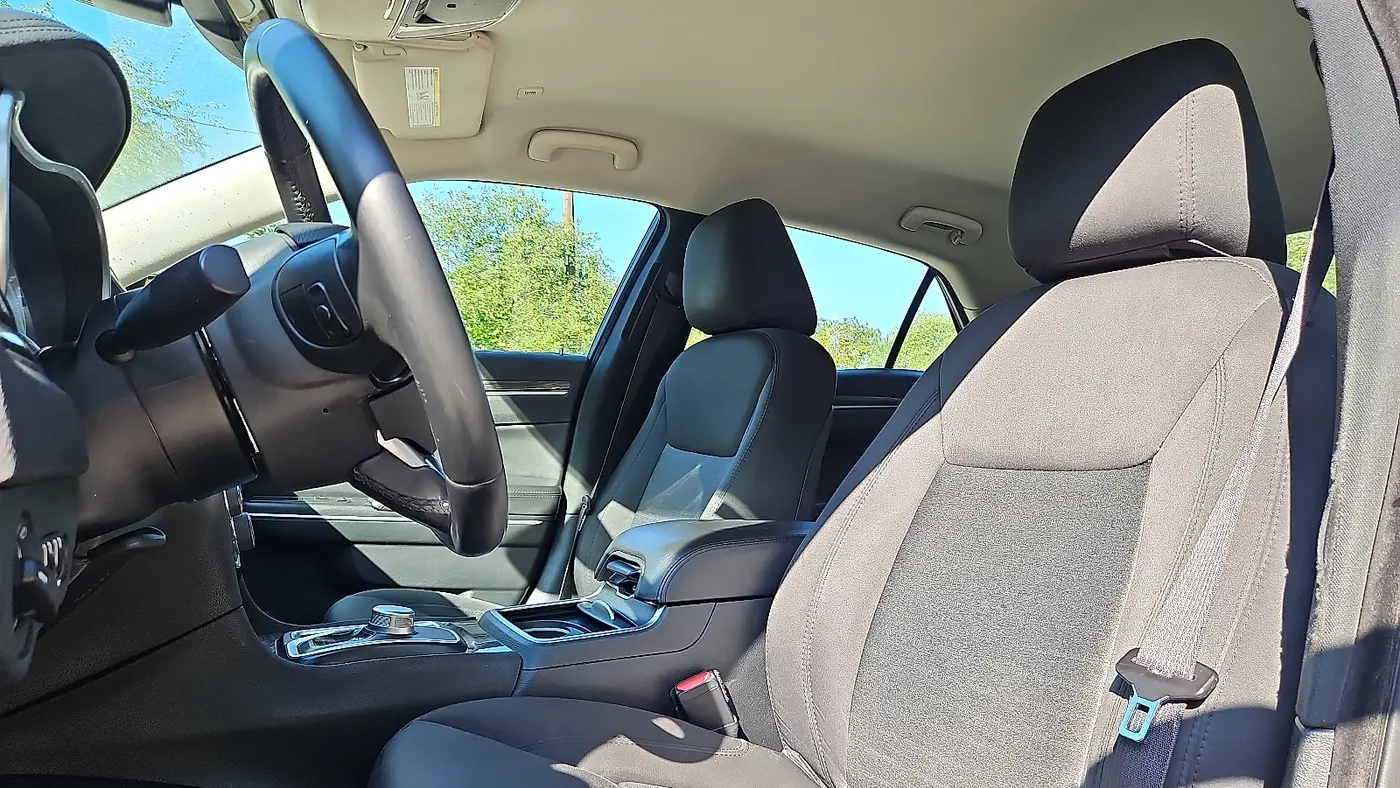 2018 Chrysler 300 Touring