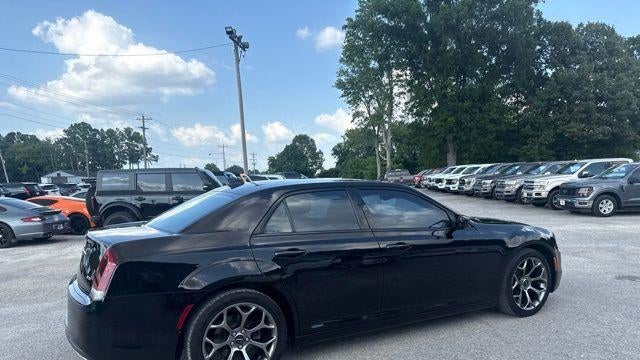 2018 Chrysler 300 Touring