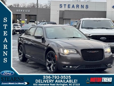 2021 Chrysler 300 S V6 4DR Sedan
