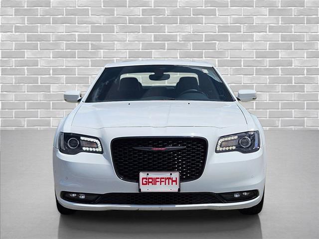 2023 Chrysler 300 - $30,940