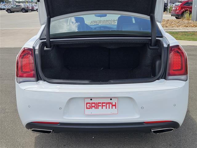 2023 Chrysler 300 - $30,940