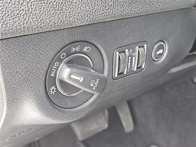 2023 Chrysler 300 - $30,940