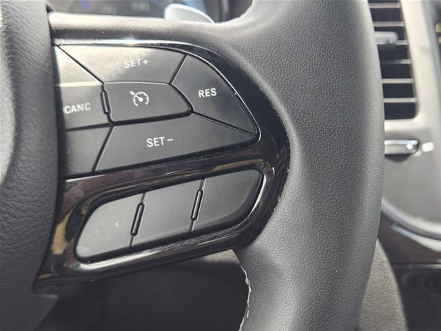 2023 Chrysler 300 - $30,940