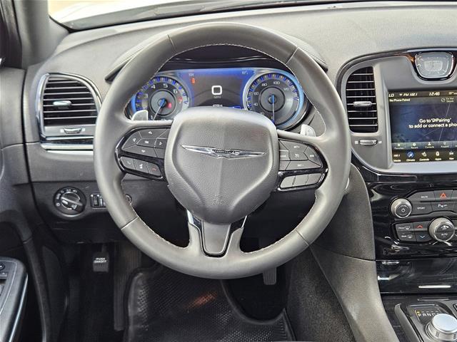 2023 Chrysler 300 - $30,940