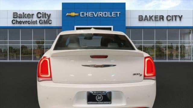 2022 Chrysler 300 S V6