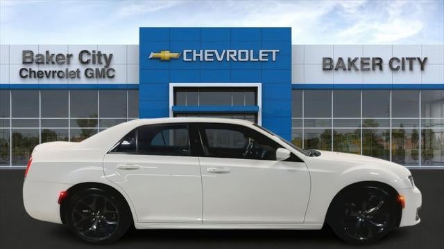 2022 Chrysler 300 S V6