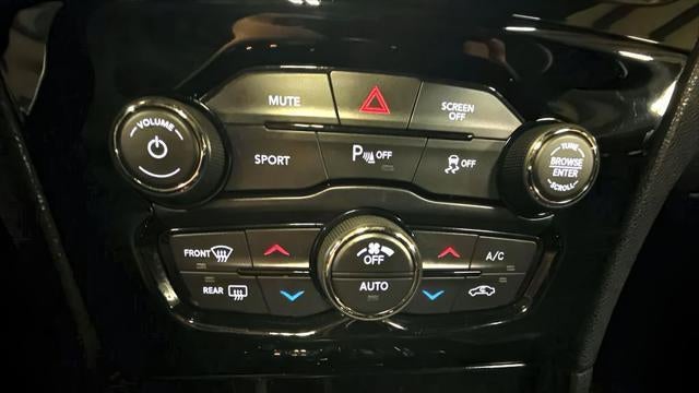 2022 Chrysler 300 S V6
