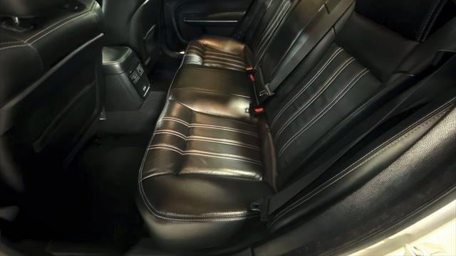 2022 Chrysler 300 S V6
