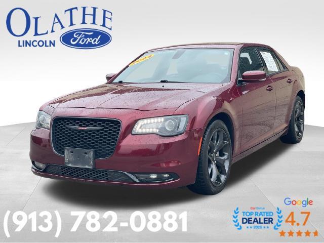 2023 Chrysler 300 - $24,444