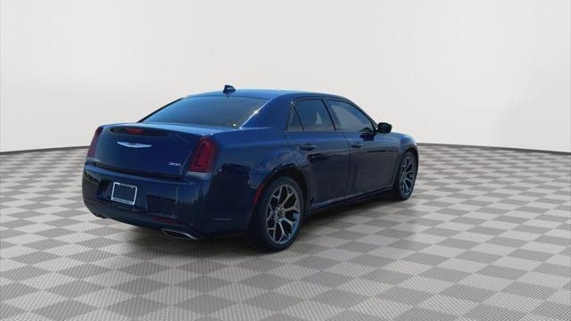 2017 Chrysler 300 S
