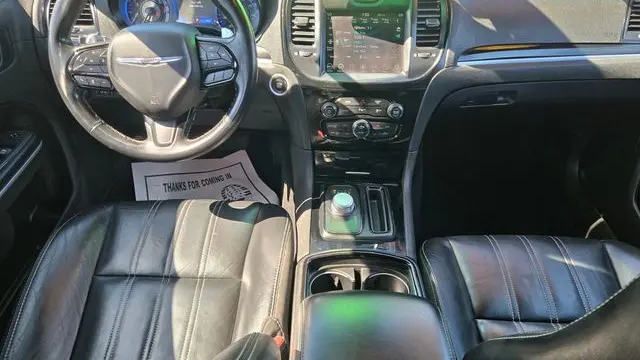 2022 Chrysler 300 S V6
