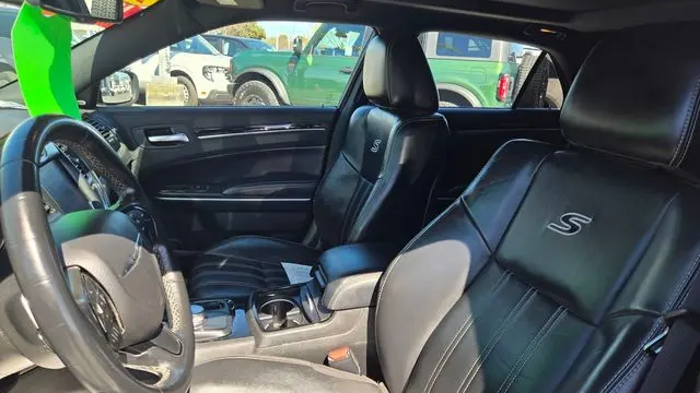 2022 Chrysler 300 S V6