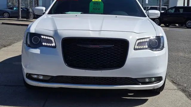 2022 Chrysler 300 S V6