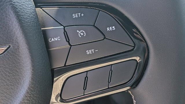 2023 Chrysler 300 S V6