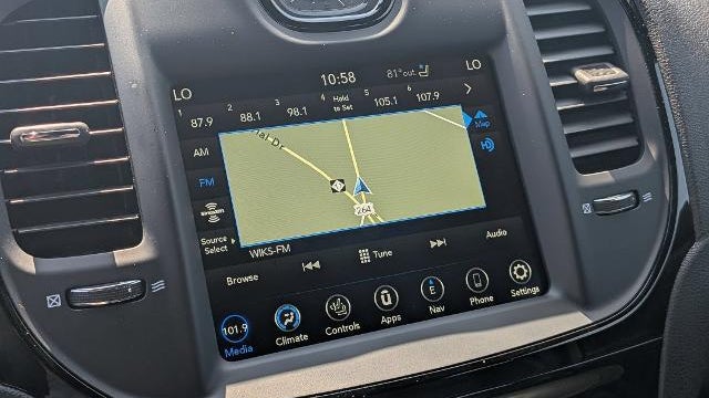 2023 Chrysler 300 S V6