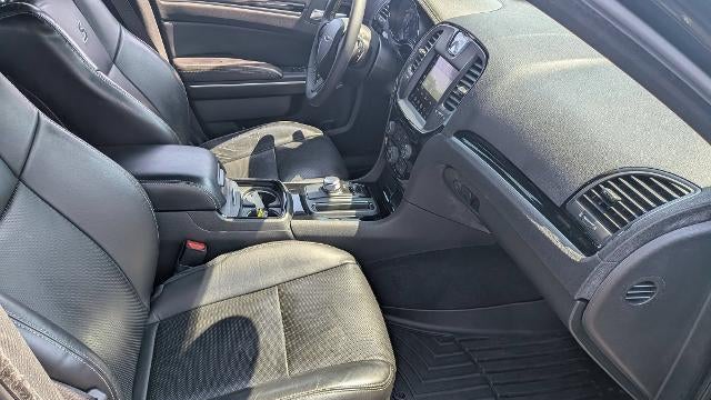 2023 Chrysler 300 S V6