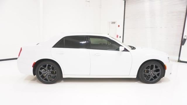 2023 Chrysler 300 S V6