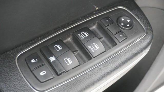 2023 Chrysler 300 S V6