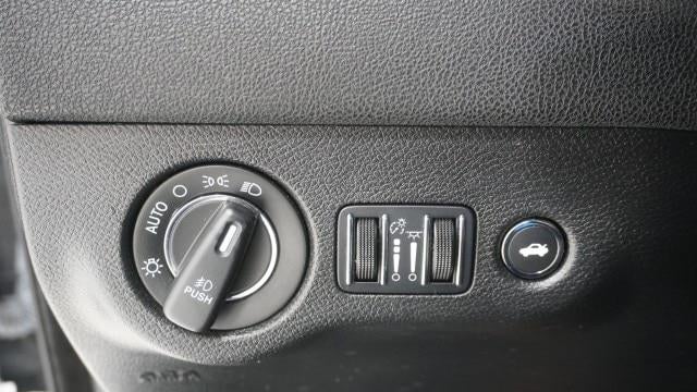 2023 Chrysler 300 S V6