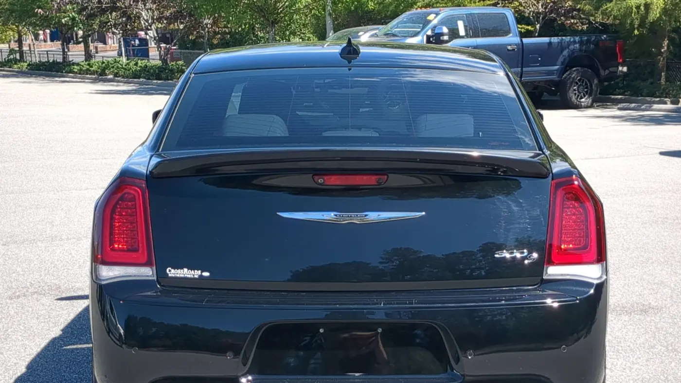 2020 Chrysler 300 S