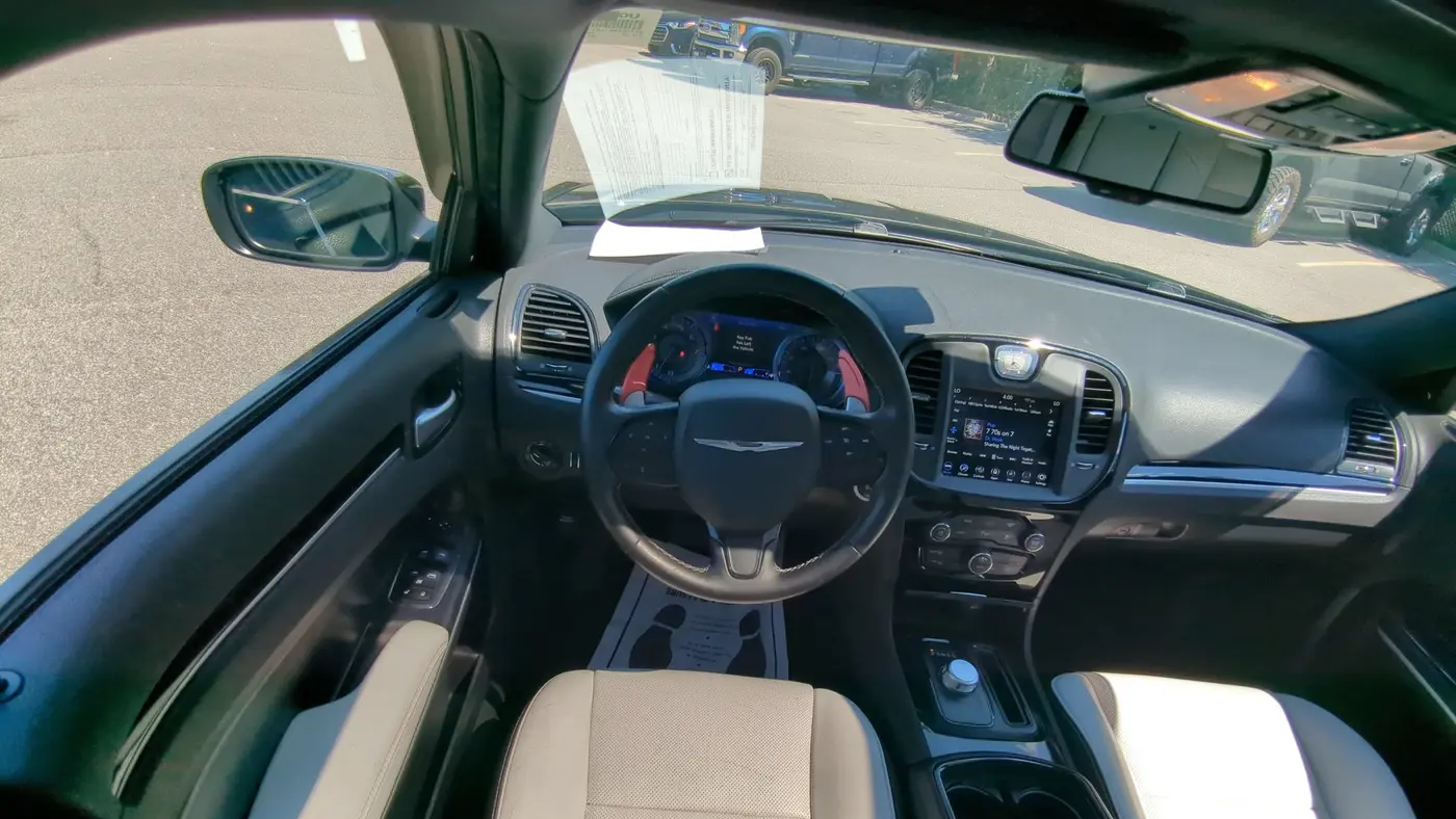 2020 Chrysler 300 S