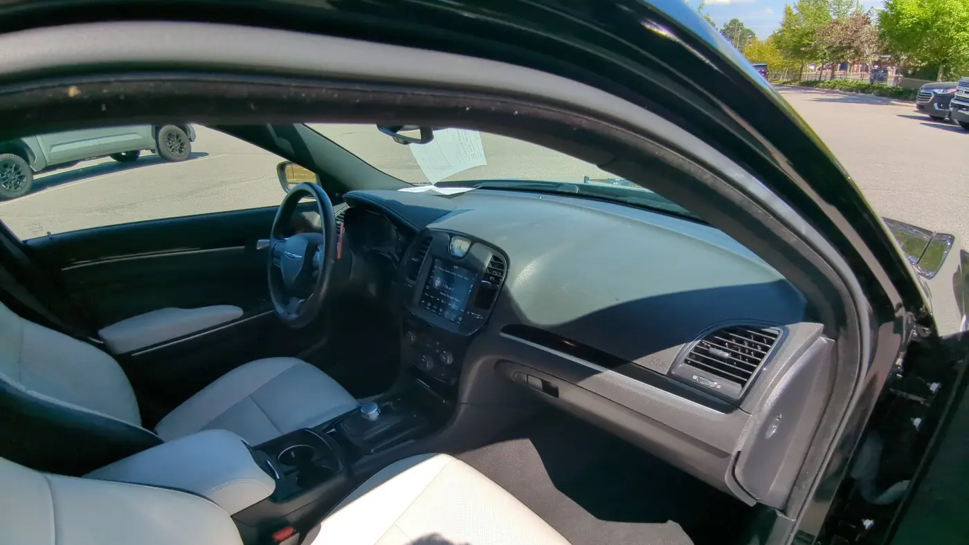 2020 Chrysler 300 S
