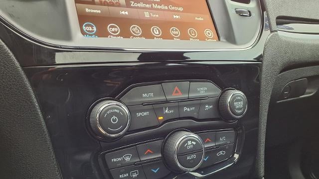 2023 Chrysler 300 S V6