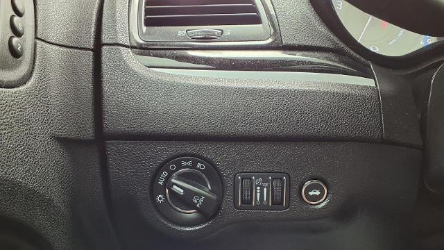2023 Chrysler 300 S V6