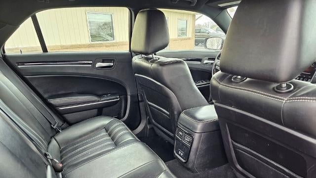 2019 Chrysler 300 S