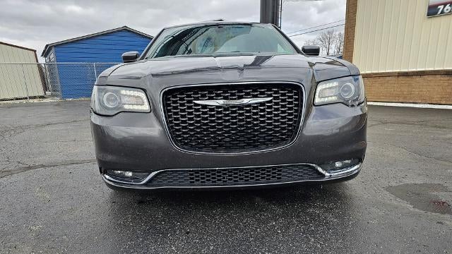 2019 Chrysler 300 S