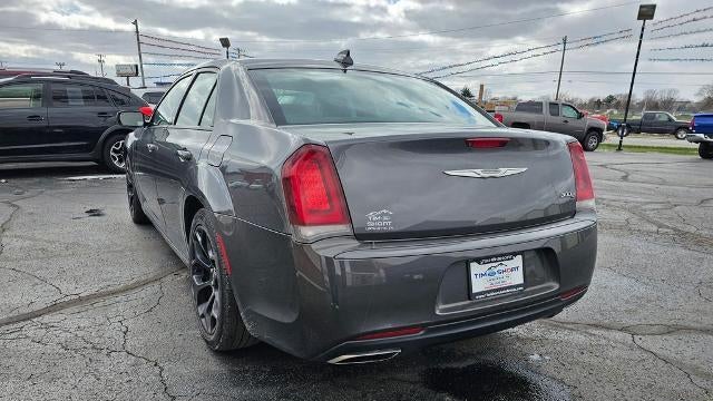 2019 Chrysler 300 S