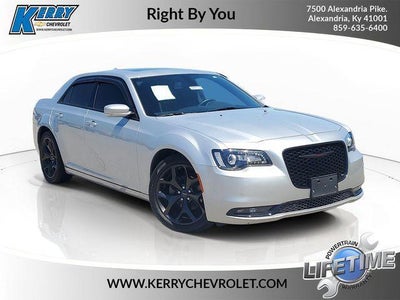 2022 Chrysler 300 S V6 4DR Sedan