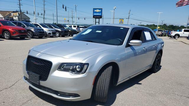 2022 Chrysler 300 S V6