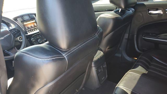 2022 Chrysler 300 S V6