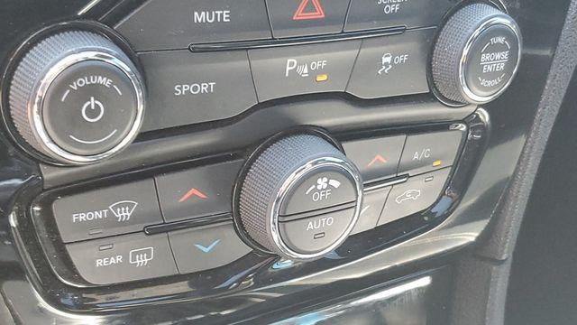2022 Chrysler 300 S V6