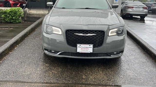 2019 Chrysler 300 S