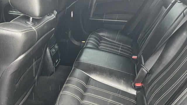 2019 Chrysler 300 S