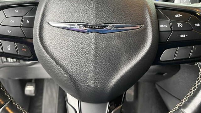 2019 Chrysler 300 S